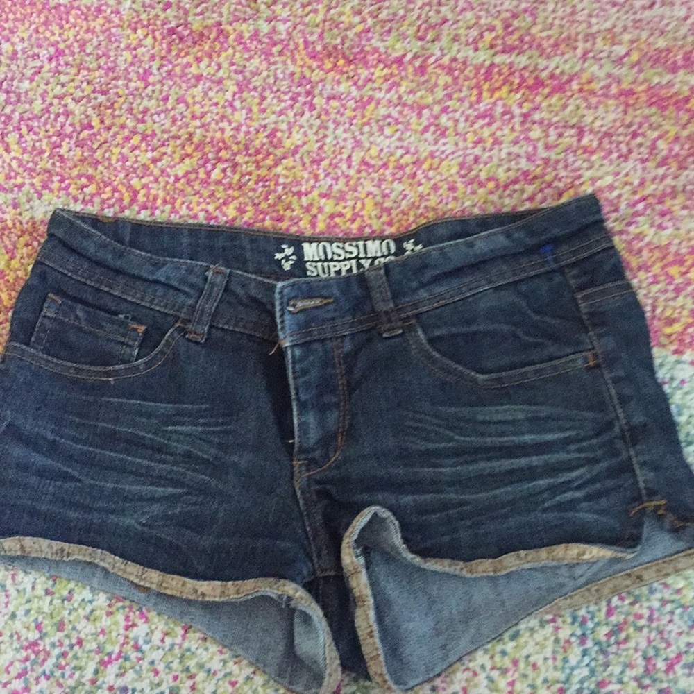 Adorable jean booty shorts - Picture 1 of 1